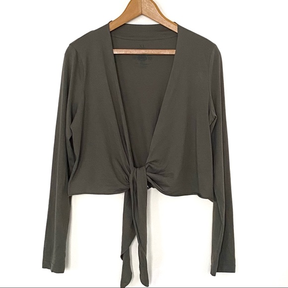 Tom Taylor Tops - Tied Front Cropped Bolero by Tom Taylor